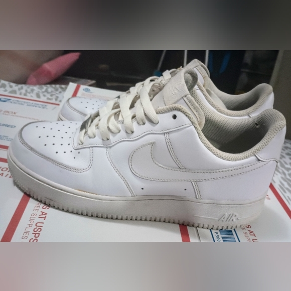 ‼️ SOLD ‼️Nike Air Force 1 '07 Men's 9 White Pre-owned - Picture 4 of 7